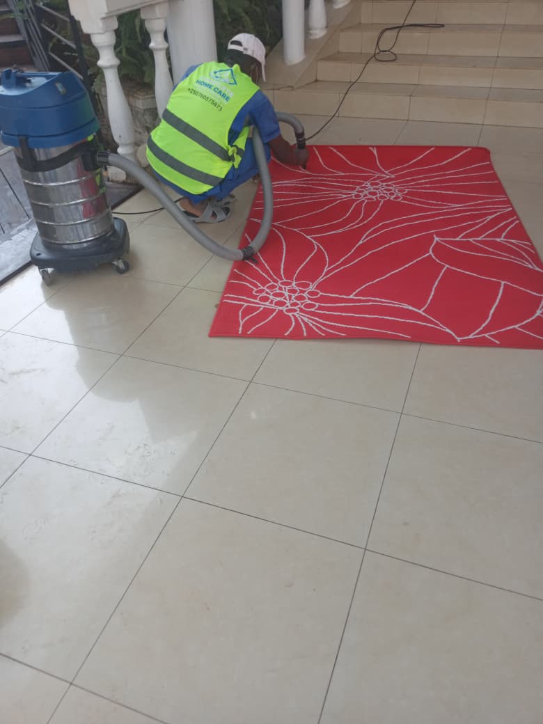 Rug Vacuum & Extraction
